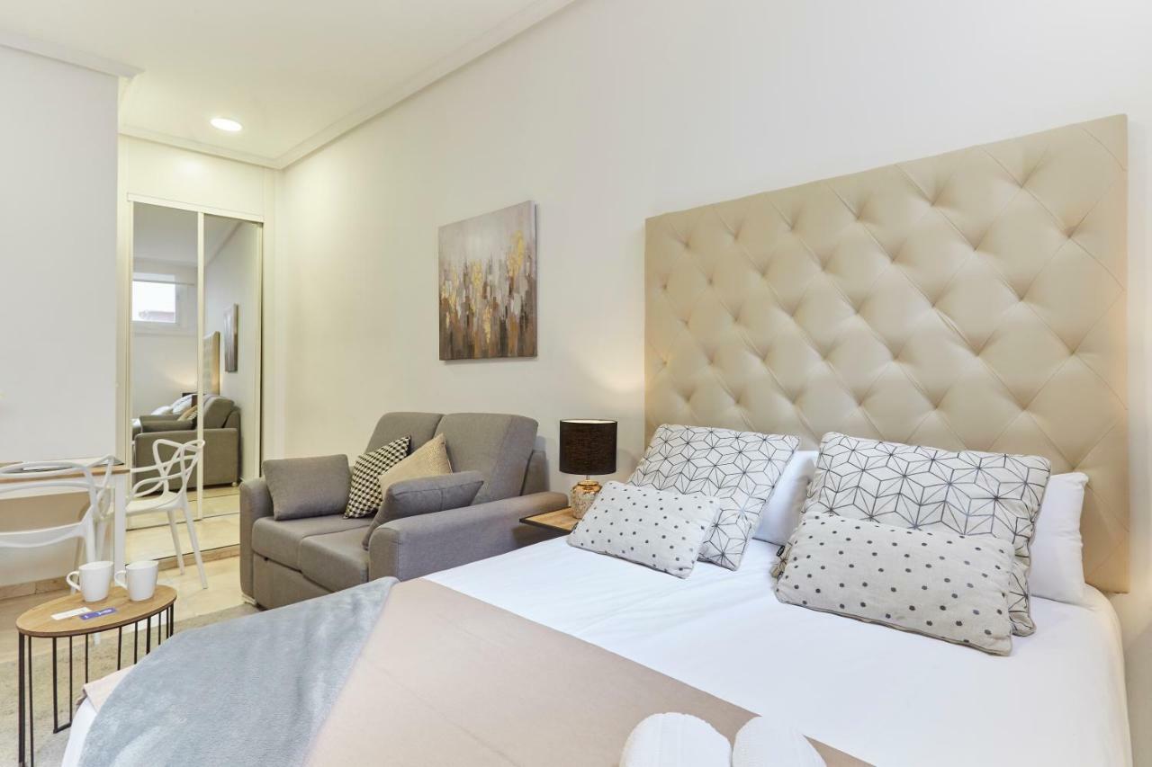 Leeways Loft Xxiii In Gran Via Apartment Madrid